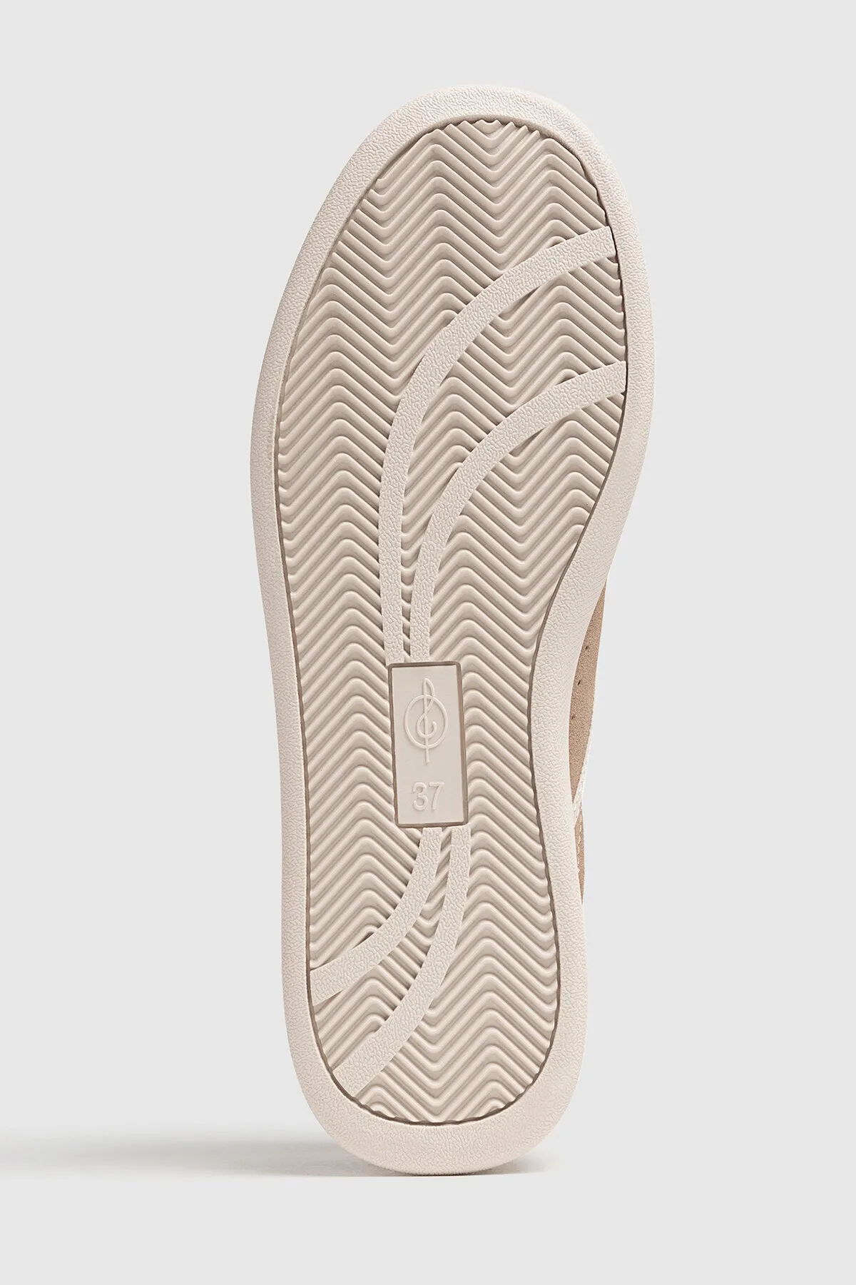 Contrast sneakers
