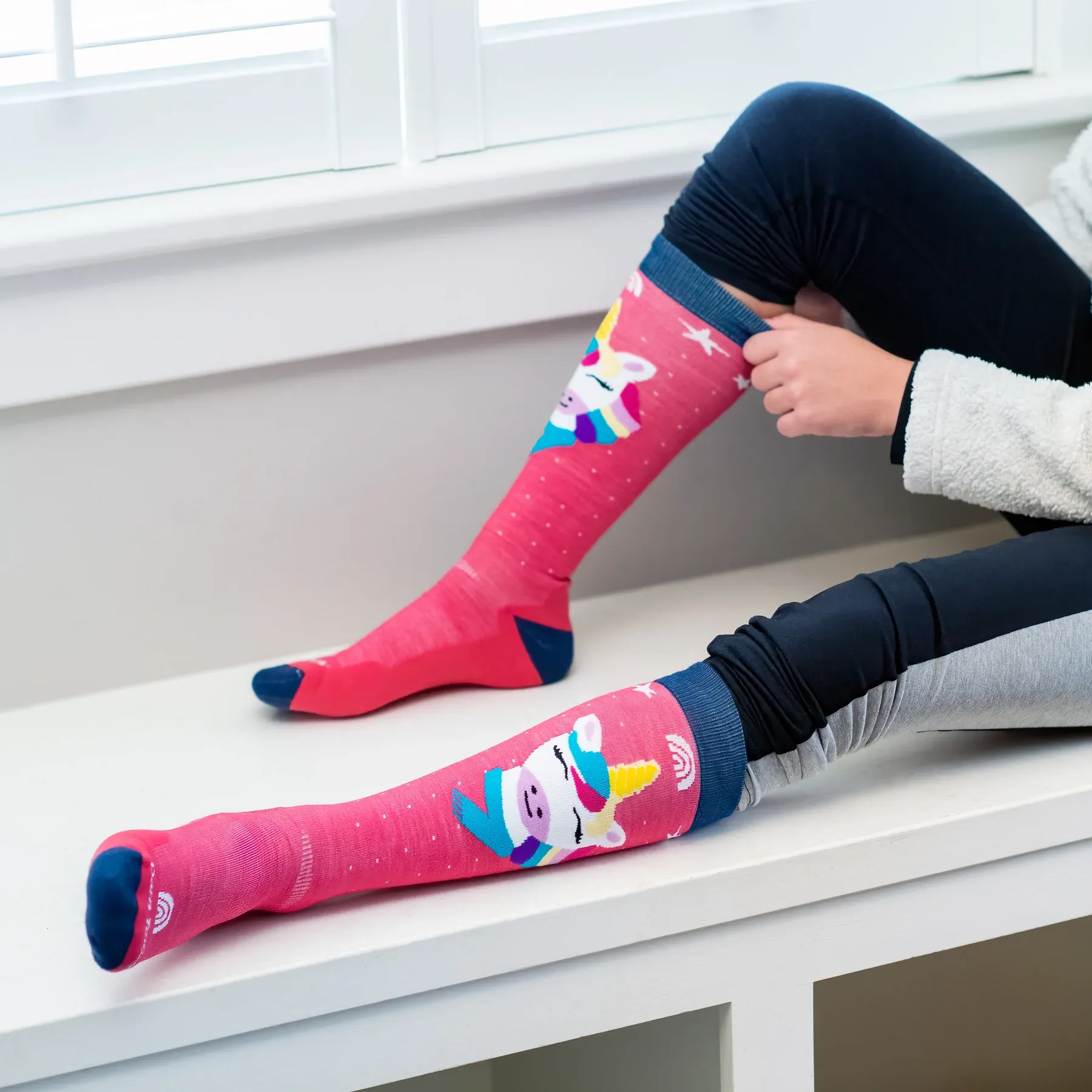 Kids Magic Mountain Over-The-Calf Midweight Ski & Snowboard Sock