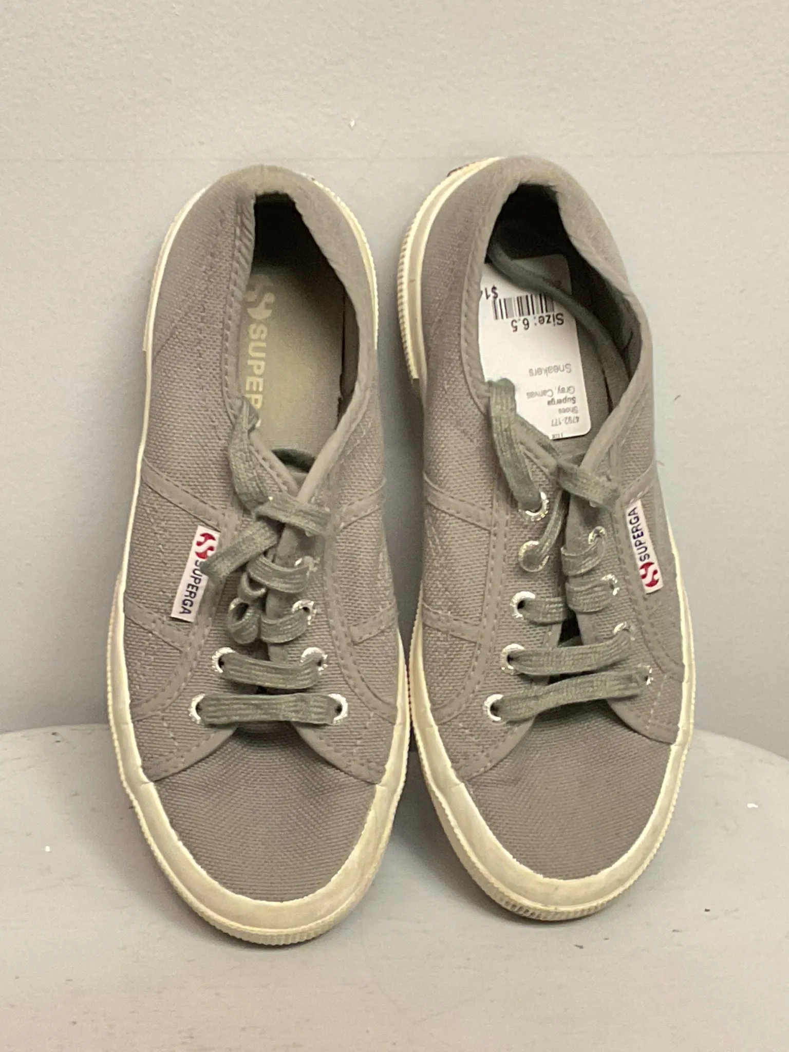 Superga Child Shoe Size 6.5 Gray Canvas Shoes
