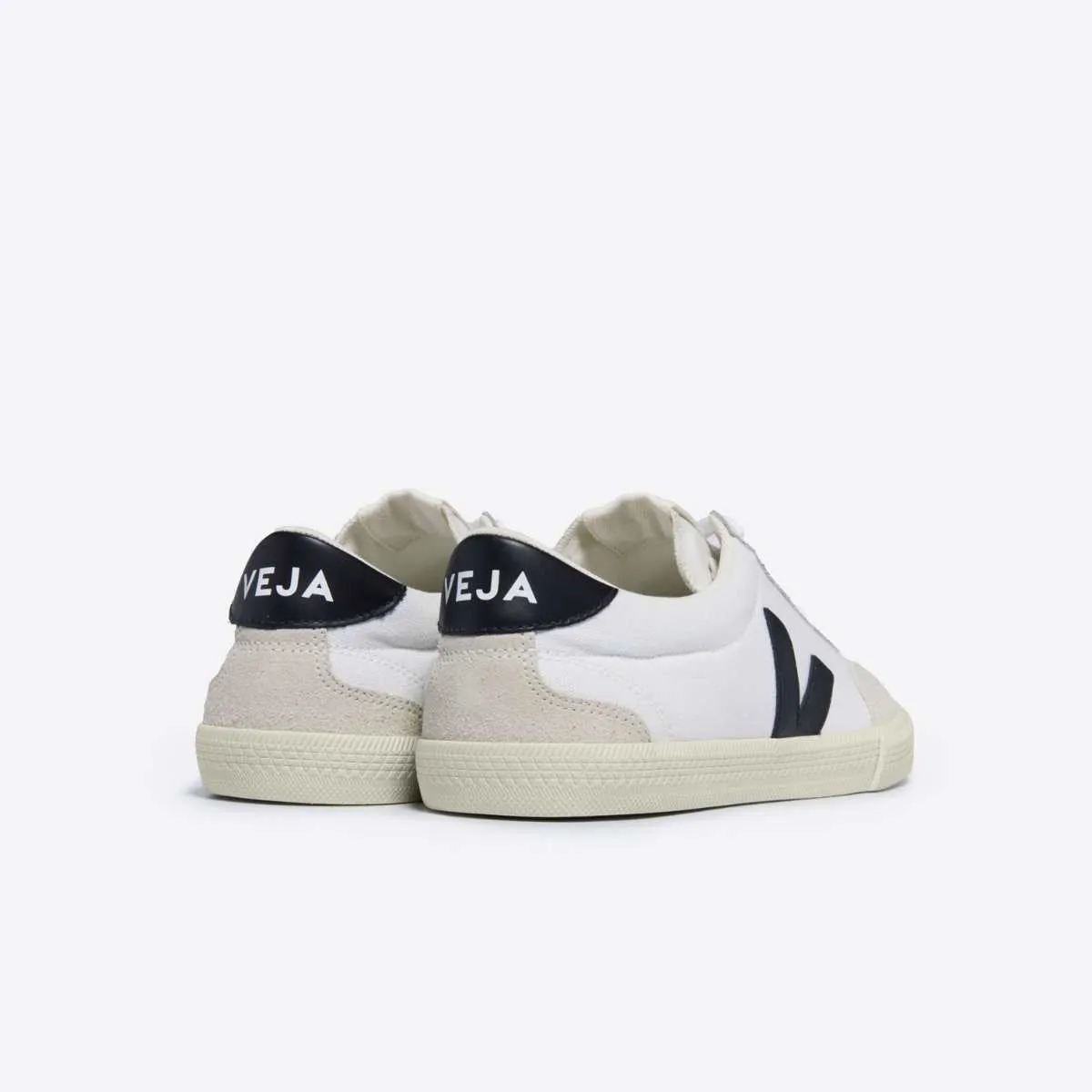 Veja Volley Canvas White/Black M