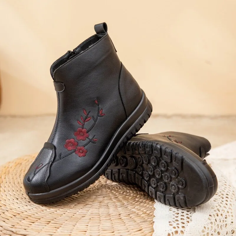 Woman Snow Boots 2022 Embroidered Genuine Leather Fashion Boots
